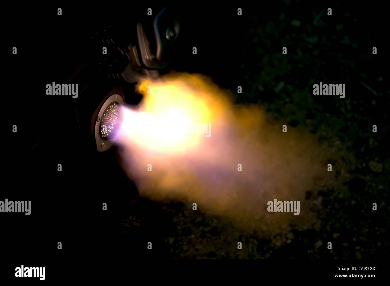 Exhaust backfire flame hires stock photography and images Alamy