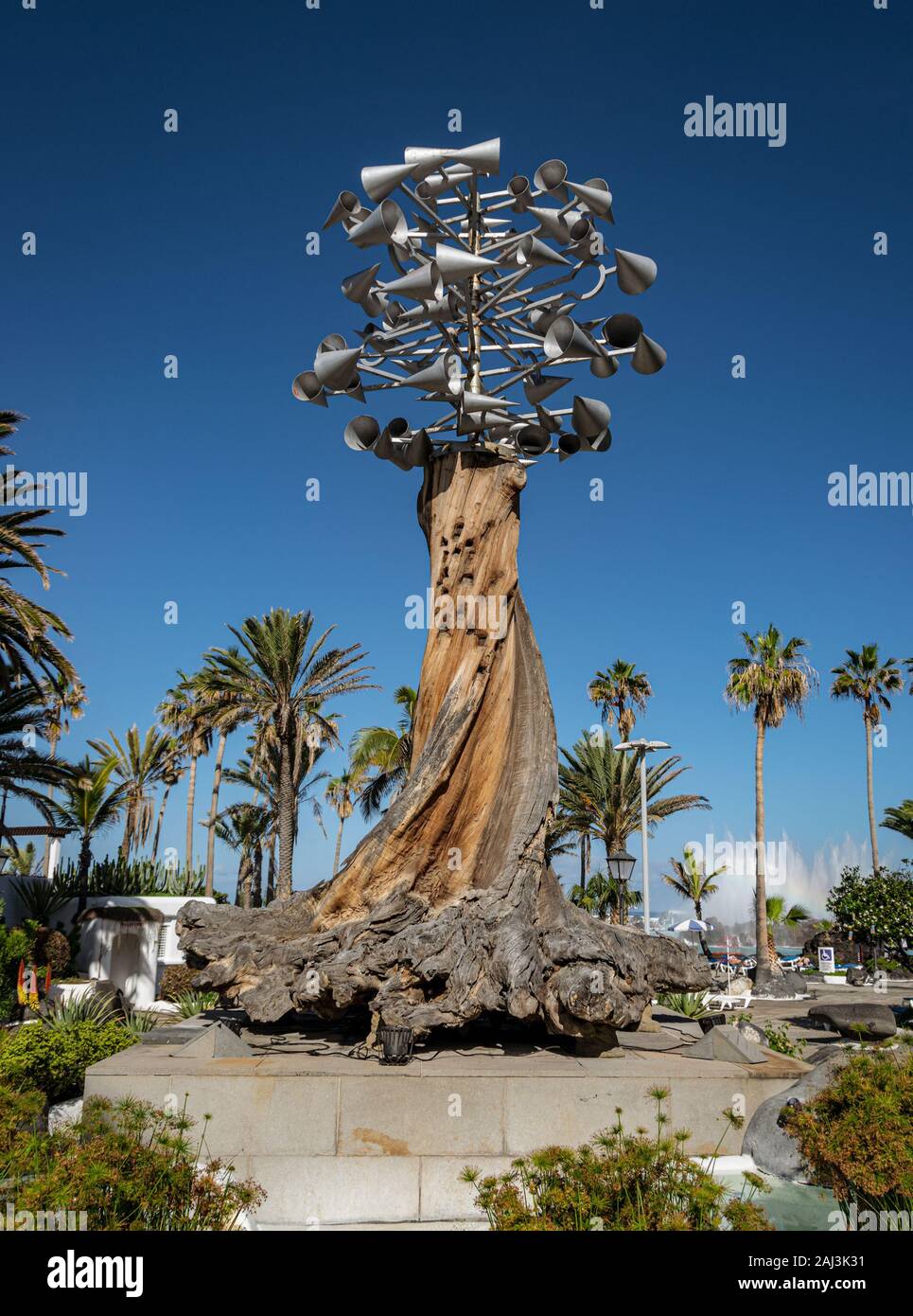 Wind tree sculpture by Cesar Manrique on Columbus Avenue. Puerto de la Cruz, Tenerife, Canary Islands, Spain. Stock Photo