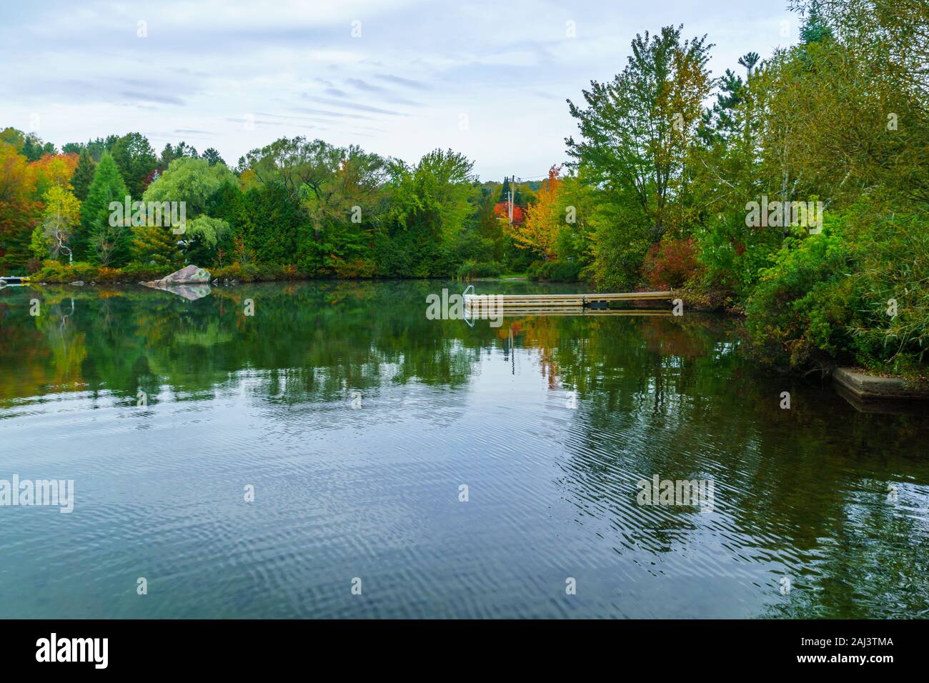 Laurentian mountains lake hires stock photography and images Alamy