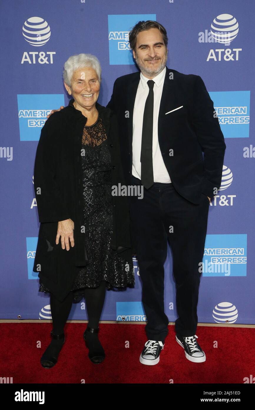 Arlyn phoenix hi-res stock photography and images - Alamy