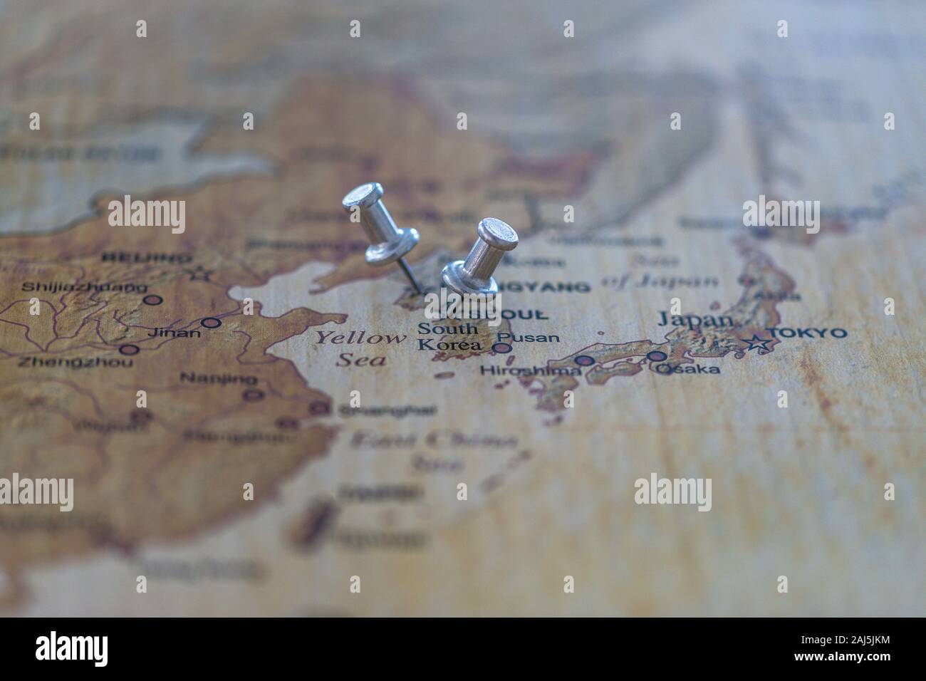 world map with map pins in some capital cities Stock Photo Alamy