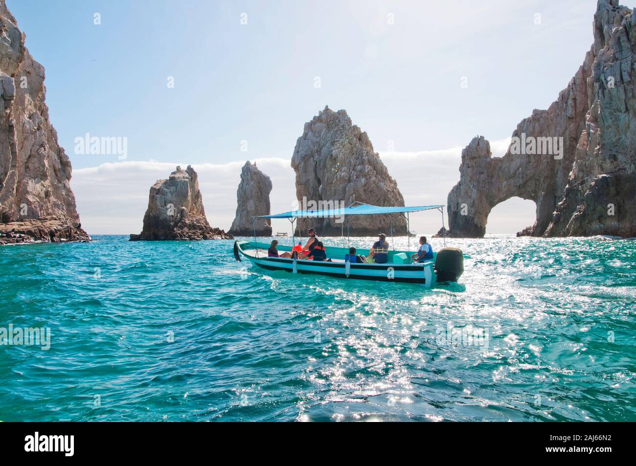 Tour Boat by the famous rock arch in Cabo San Lucas Stock Photo Alamy