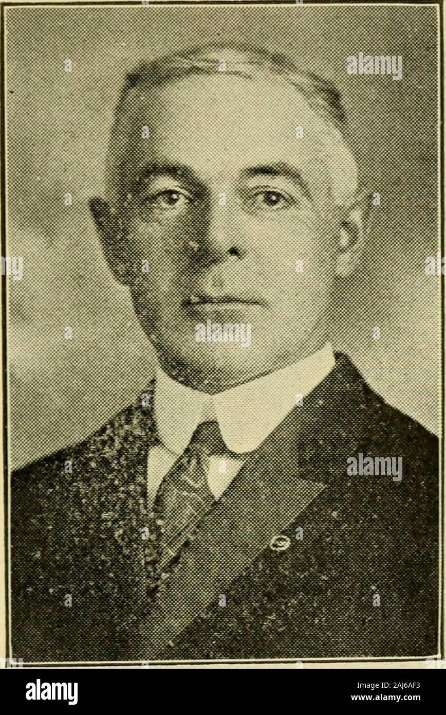 Public officials of Massachusetts . BUCK, MAURICE ALLAN, Billerica, 17tliMiddlesex House District, Republican, Born: Wilmington, June 6, 1874. Educated: Public Schools, P. E. A., Har-vard Medical. Profession: Physician. Organizations: A. M. A., Mass. Med., K.T. 32d degree, Mystic Shrine, L 0. O. F.,K. P. Public office: Chairman School Board1901 to date, Chairman Board of Health1900 to 1918; Constitutional Convention1918; Mass. House 1919, 1920. 114. BULLOCK, ALBERT W., Waltham, 5tliMiddlesex House District, Republican. Born: Waltham, April 18, 1872. Educated: Public Schools. Business: Watchmak Stock Photo