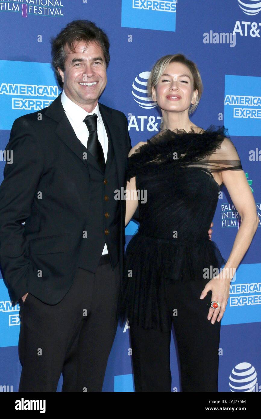 Palm Springs, CA. 2nd Jan, 2020. Rupert Goold and Renee Zellweger at arrivals for 30th Annual Palm Springs International Film Festival Film Awards Gala, Annenberg Theater, Palm Springs, CA January 2, 2020. Credit: Priscilla Grant/Everett Collection/Alamy Live News Stock Photo