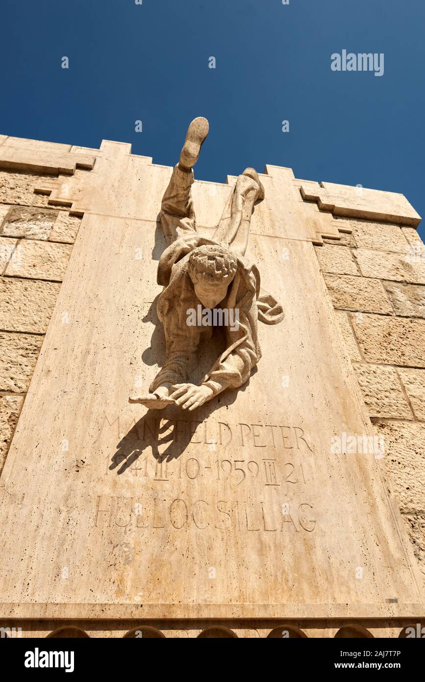 P ter Mansfeld Monument Budapest Hungary Stock Photo Alamy p-ter-mansfeld-monument-budapest-hungary-stock-photo-alamy