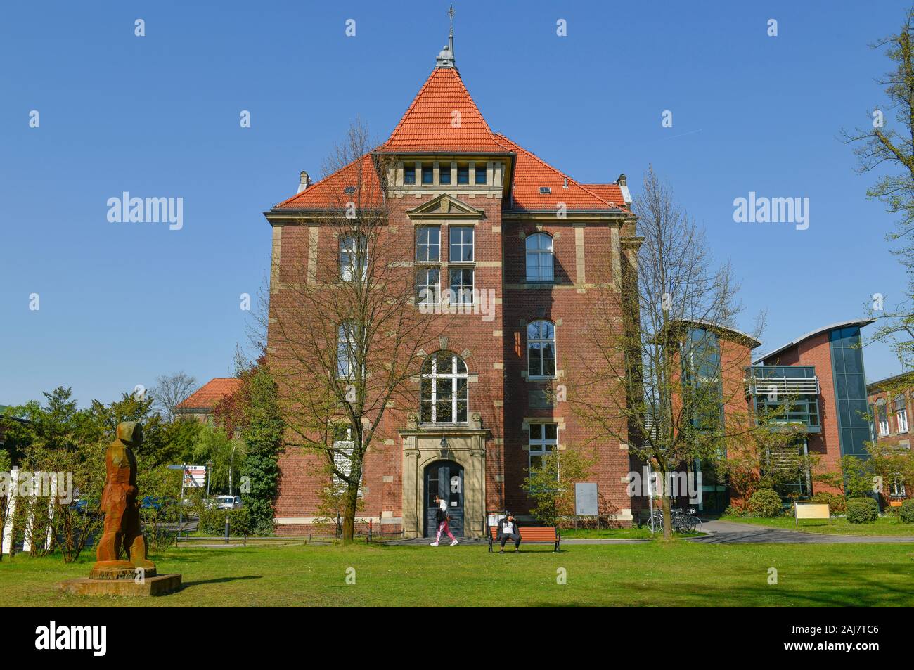 DRK Kliniken Westend, Spandauer Damm, Westend, Charlottenburg, Berlin, Deutschland Stock Photo