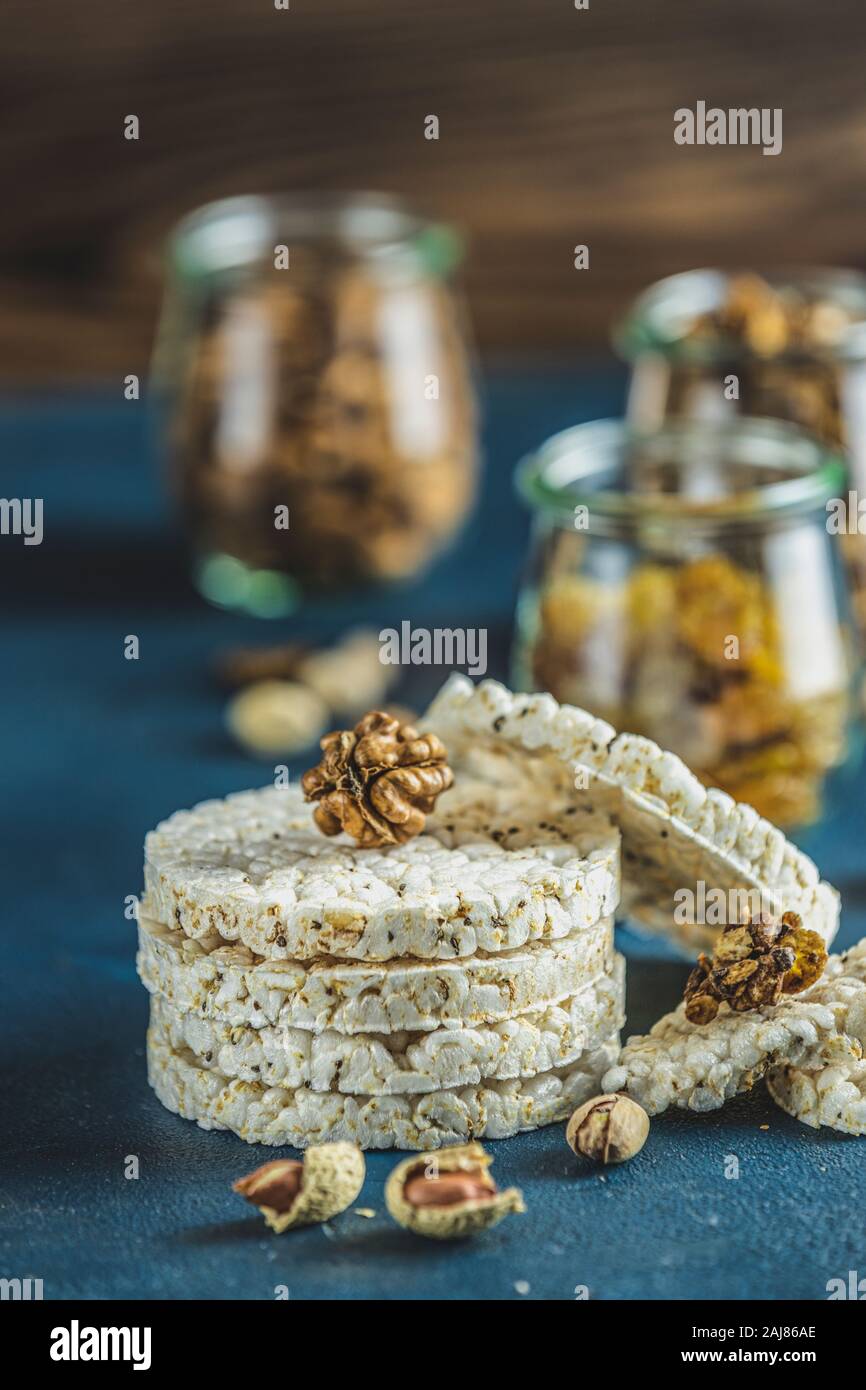 Classic american cakes hi-res stock photography and images - Alamy