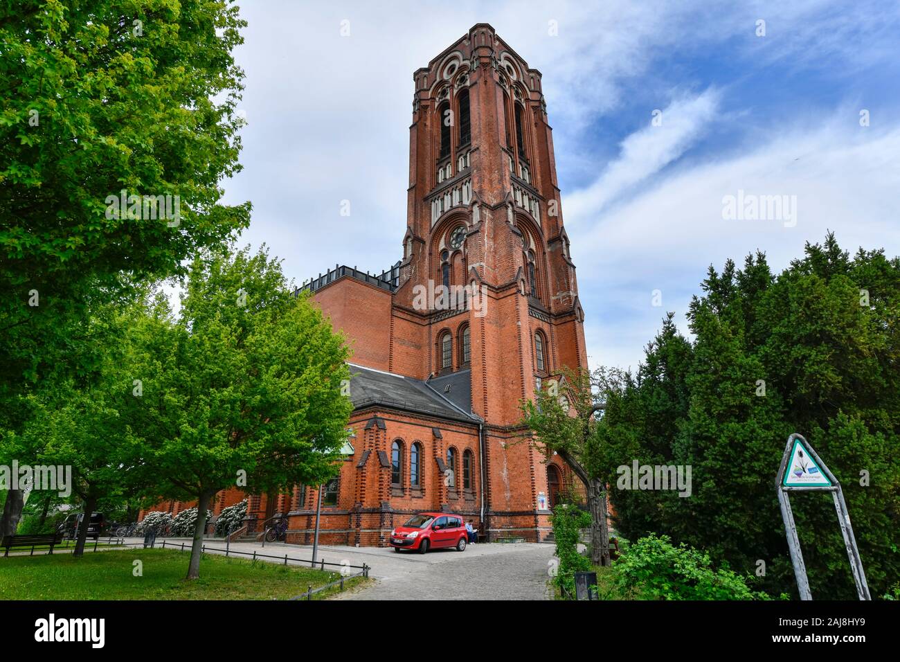 Umweltforum, Auferstehungskirche, Pufendorfstraße, Prenzlauer Berg, Pankow, Berlin, Deutschland Stock Photo