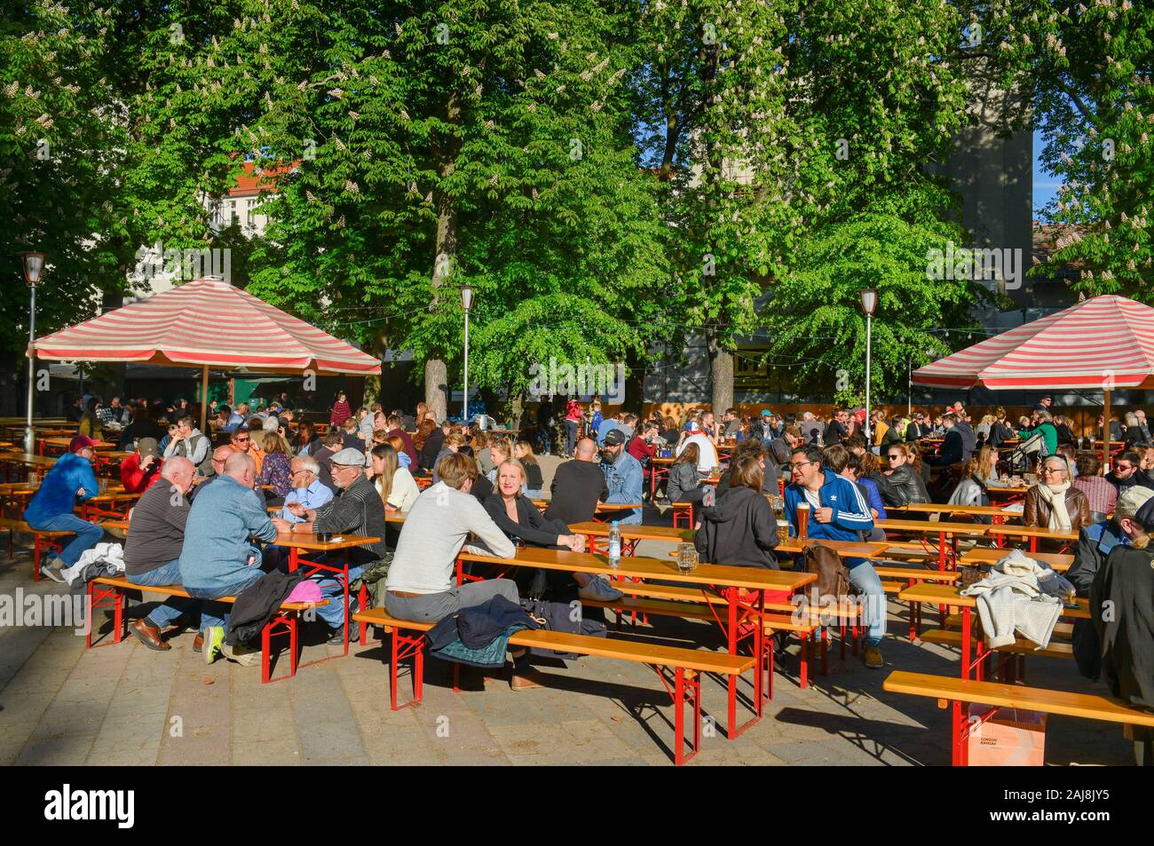 Prater Biergarten, Kastanienallee, Prenzlauer Berg, Pankow, Berlin ...