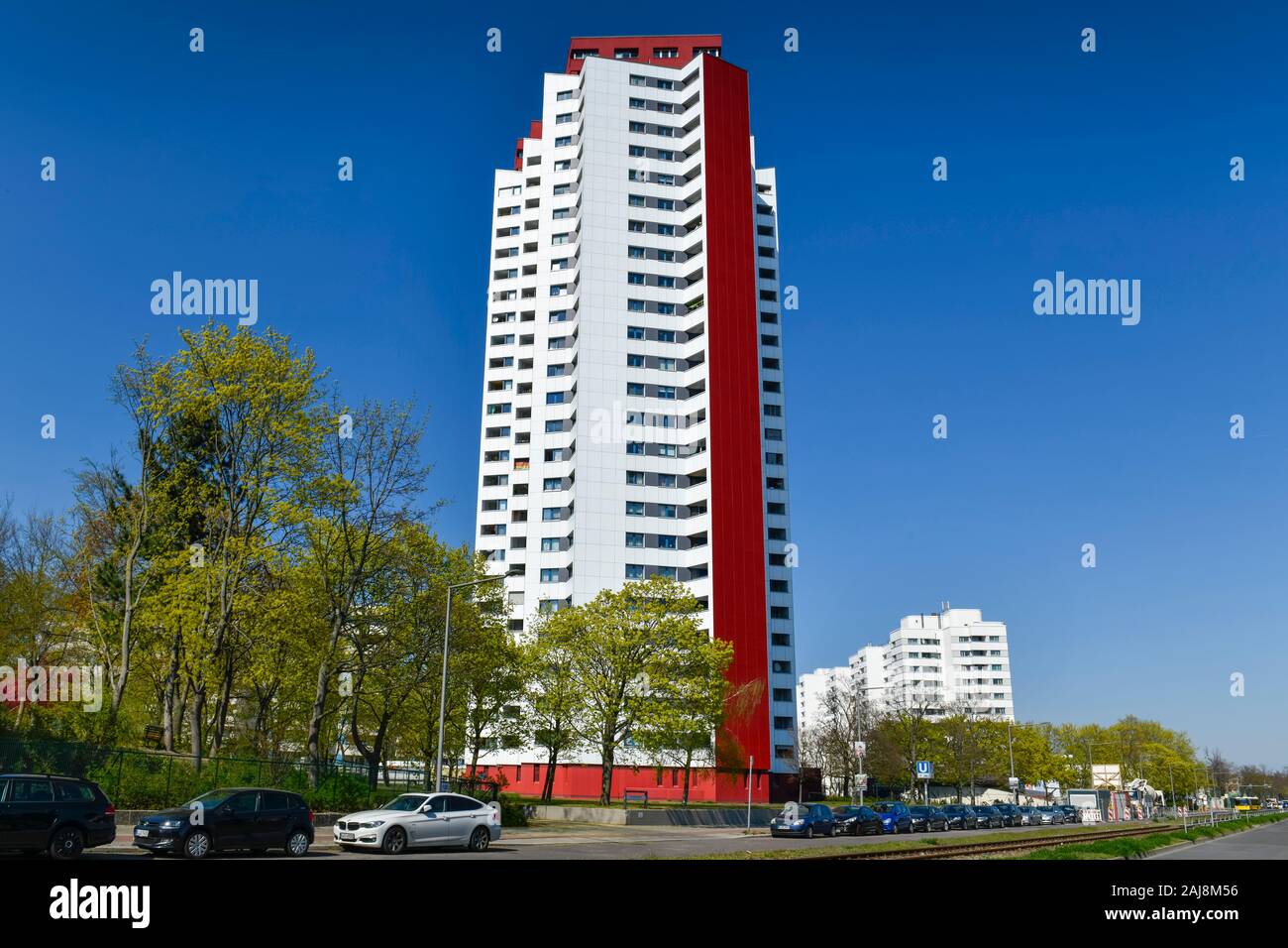 Wohnhochhaus, Zwickauer Damm 12, Gropiusstadt, Neukölln, Berlin, Deutschland Stock Photo