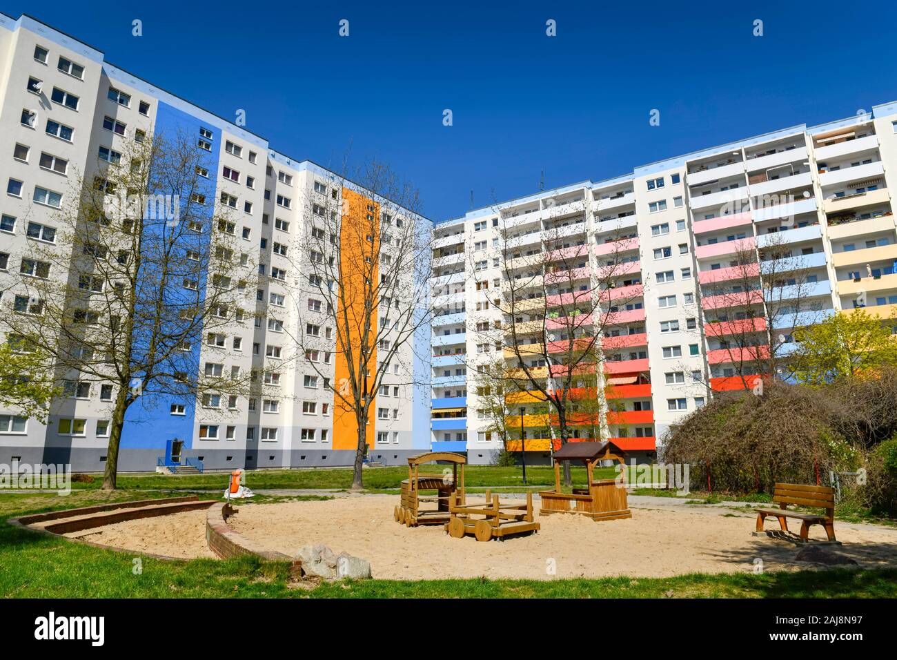 Wohnhäuser, Schönefelder Chaussee, Altglienicke, Treptow-Köpenick, Berlin, Deutschland Stock Photo
