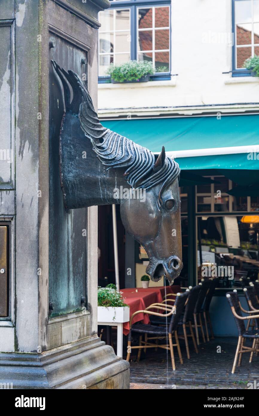 Horse Head Drinking Fountain is a fountain and watering place for