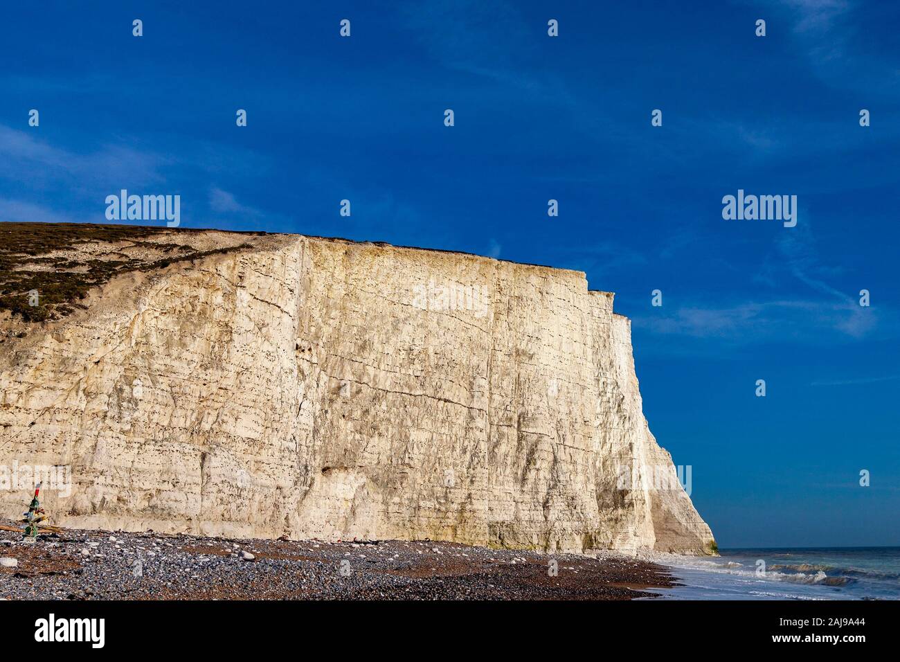 Seven sisters chalk cliffs at English channel coast Stock Photo Alamy
