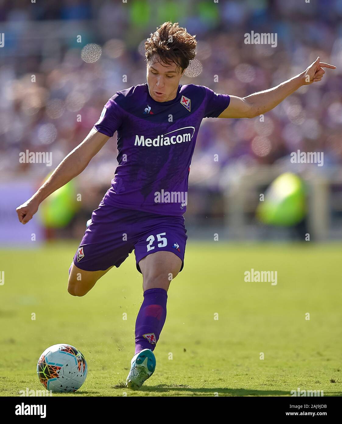 Federico Chiesa Juventus High Resolution Stock Photography and Images -  Alamy