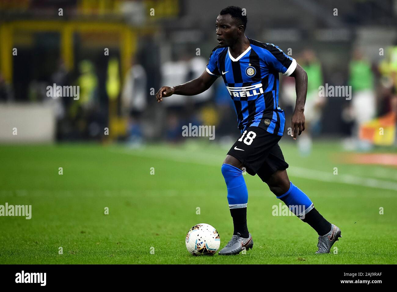 Milan, Italy. 21 September, 2019: Kwadwo Asamoah of FC Internazionale in action during the Serie A football match between AC Milan and FC Internazionale. FC Internazionale won 2-0 over AC Milan. Credit: Nicolò Campo/Alamy Live News Stock Photo