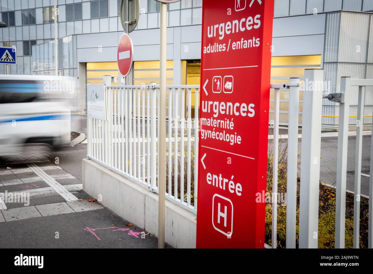 Urgences adulte d'un centre hospitalier Stock Photo