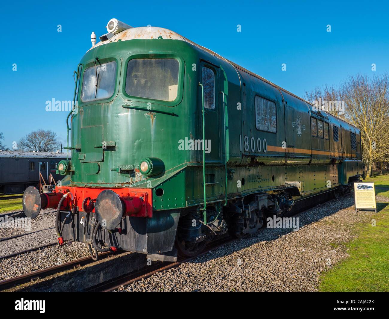 18000 - 'Kerosene Castle', Prototype gas turbine locomotive, Didcot ...