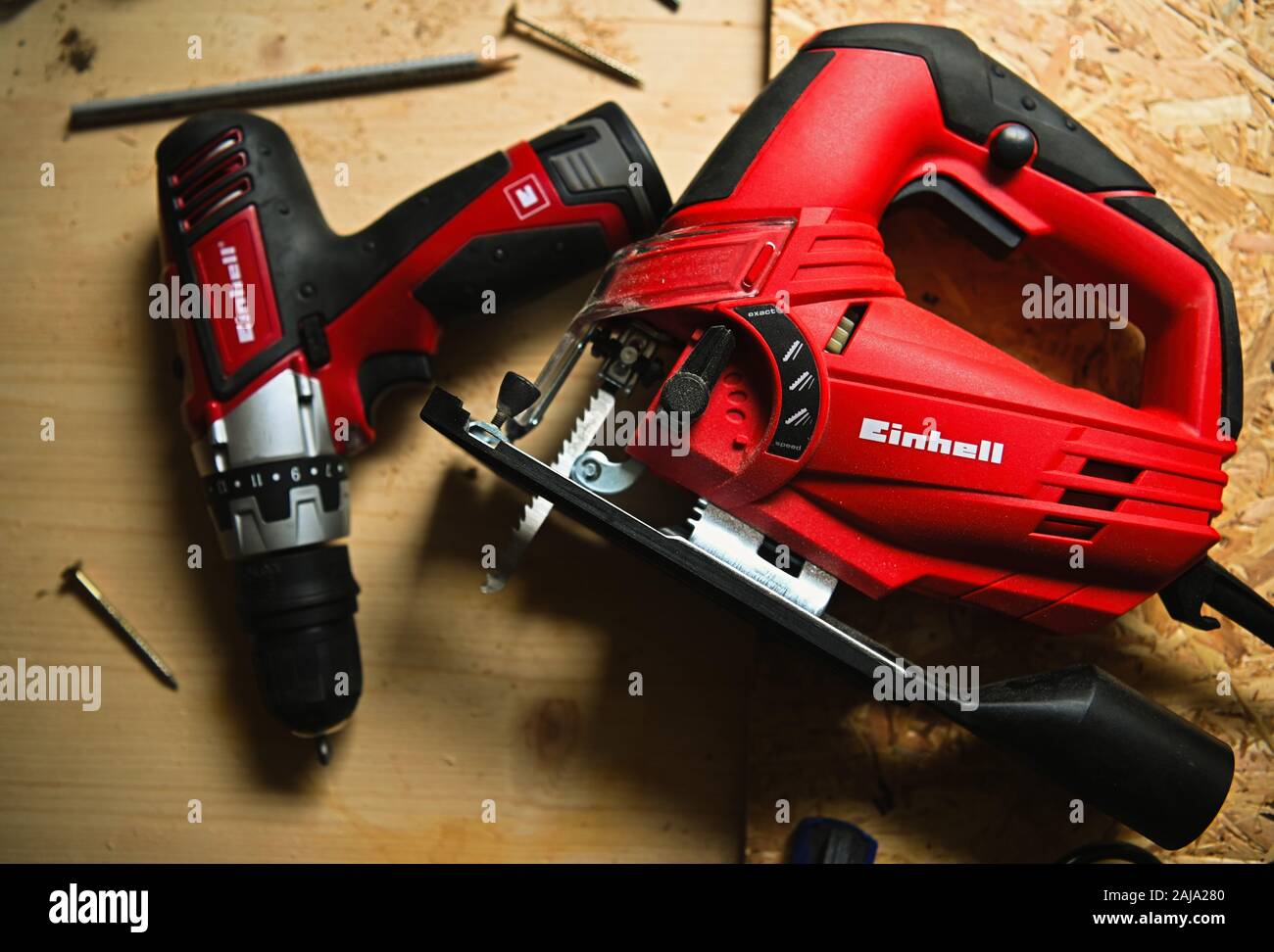 03 January 2020, Bavaria, Ebing: A cordless drill/driver and a jigsaw from  the listed Lower Bavarian tool manufacturer Einhell are lying on a  workbench. Photo: Nicolas Armer/dpa Stock Photo - Alamy