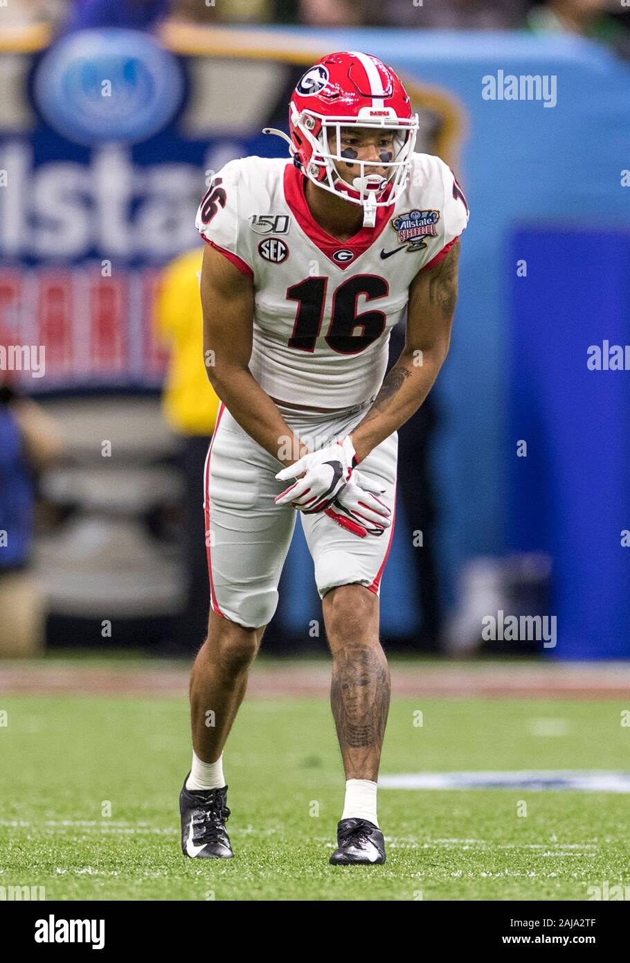 Charlotte, NC, USA. 4th Sep, 2021. Georgia Bulldogs linebacker Nakobe Dean  (17) celebrates his sack with defensive back Lewis Cine (16) in the second  quarter of the 2021 Duke's Mayo Classic at