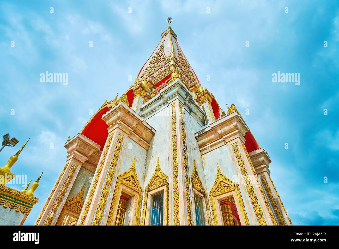 The building of Wat Chalong Pagoda, also named Phra Mahathat Chedi Phra Jom Thai Baramee Prakat and located in Chalong, Phuket, Thailand Stock Photo