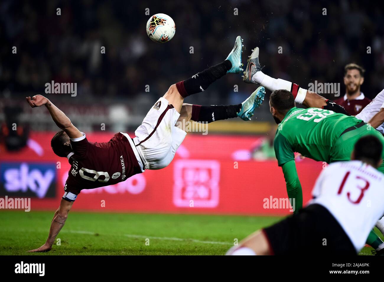 Turin, Italy. 26 September, 2019: Andrea Belotti of Torino FC scores a goal from an bicycle kick during the Serie A football match between Torino FC and AC Milan. Torino FC won 2-1 over AC Milan. Credit: Nicolò Campo/Alamy Live News Stock Photo