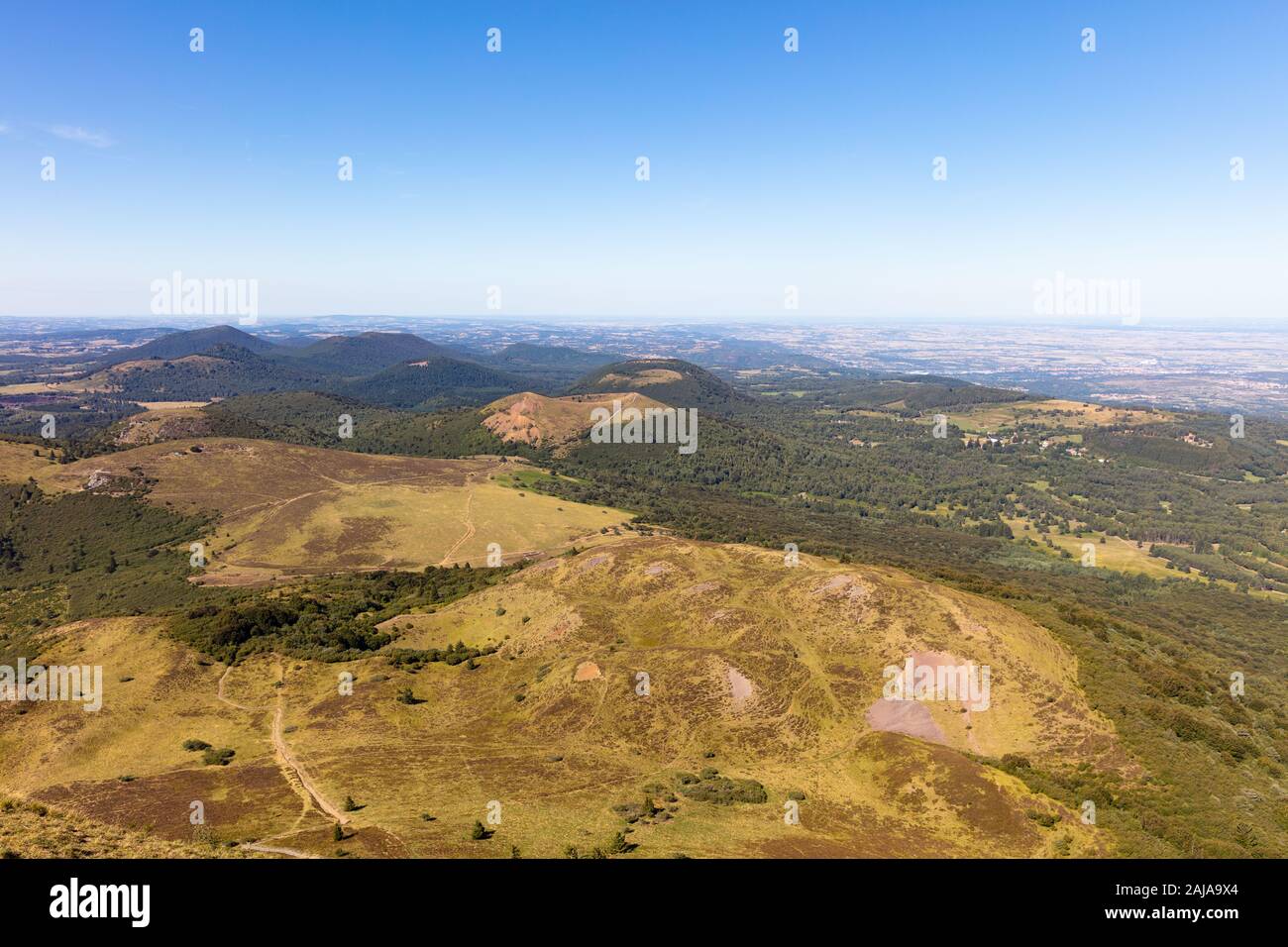 Auvergne volcanoes regional nature park hi-res stock photography and ...