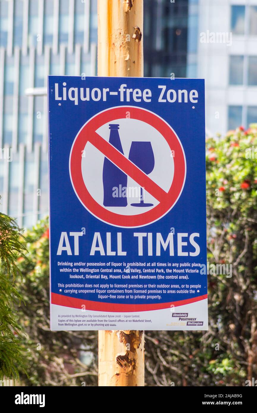Liquor free zone prohibition sign, Wellington, New Zealand Stock Photo