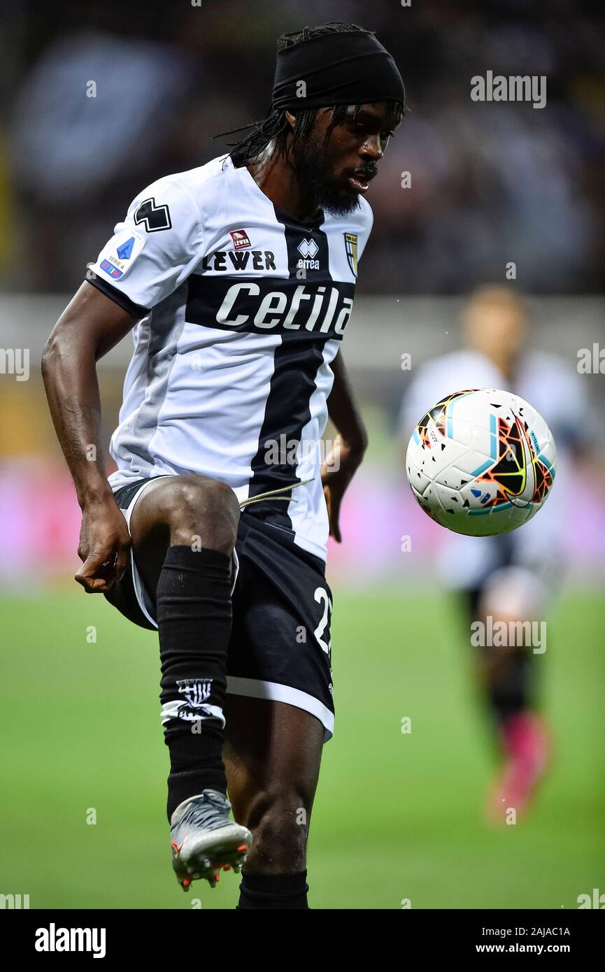Parma, Italy. 30 September, 2019: Gervinho of Parma Calcio in action during the Serie A football match between Parma Calcio and Torino FC. Parma Calcio won 3-2 over Torino FC. Credit: Nicolò Campo/Alamy Live News Stock Photo
