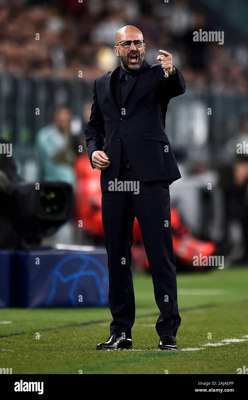 Turin Italy 1 October 2019 Peter Bosz Head Coach Of Bayer Leverkusen Gestures During The Uefa