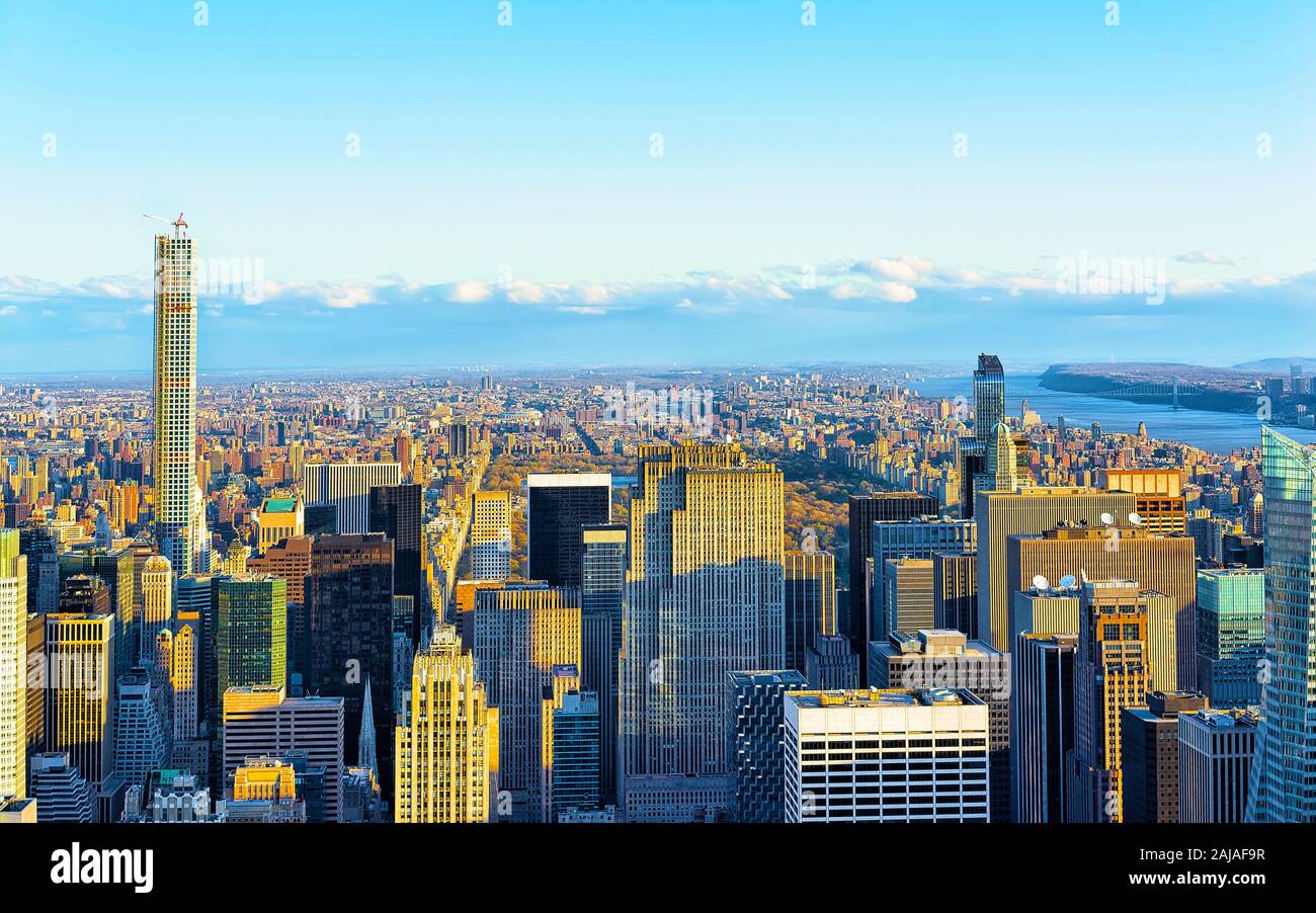 Aerial view of Midtown Manhattan NY reflex Stock Photo - Alamy