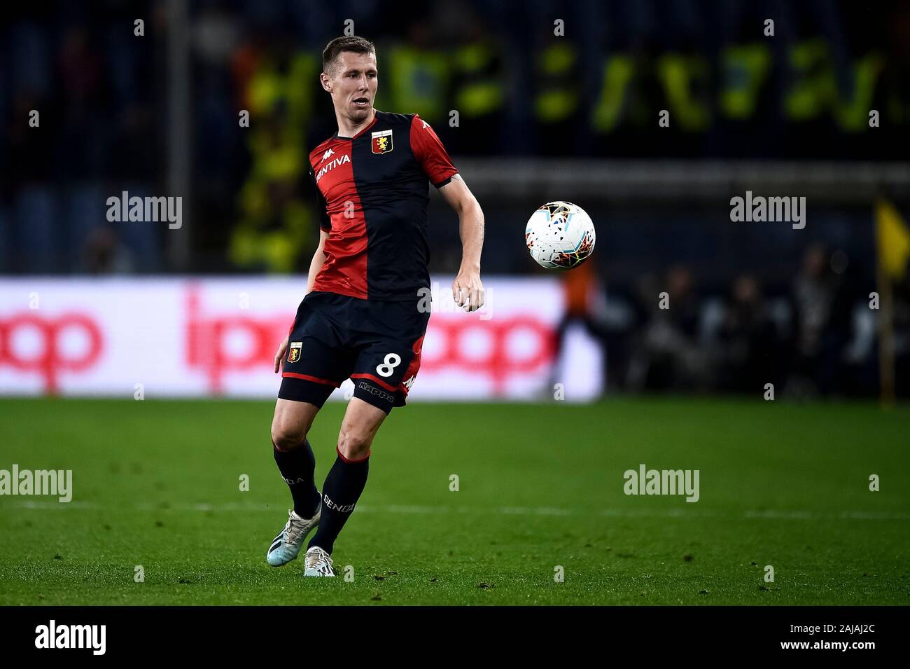 Genoa, Italy. 5 October, 2019: Lukas Lerager of Genoa CFC in action during the Serie A football match between Genoa CFC and AC Milan. AC Milan won 2-1 over Genoa CFC. Credit: Nicolò Campo/Alamy Live News Stock Photo