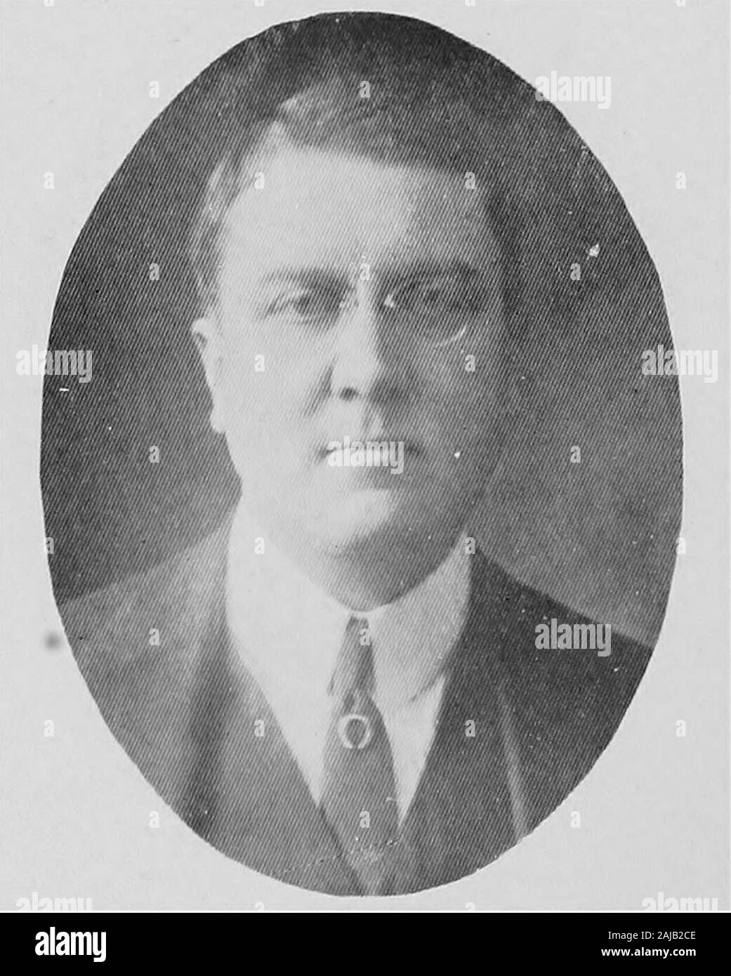Empire state notables, 1914 . SAMUEL M. FLEISCHMAN Counsellor-at-Law New Yorls City MAXIM BIRNKRANT Lawyer New York City. ^TTS^^Q^H A ^^^B^i^- H ^Bi ^H^^^^H7V&lt;|&lt;^^^^^^^^^^^| K. HENRY B. CULVERLawyer New York City HENRY M. FERTIG Attorney and Counsellor-at-Law New York City Empire State Notables—&lt;•?— LWVYEHS 295 Stock Photo