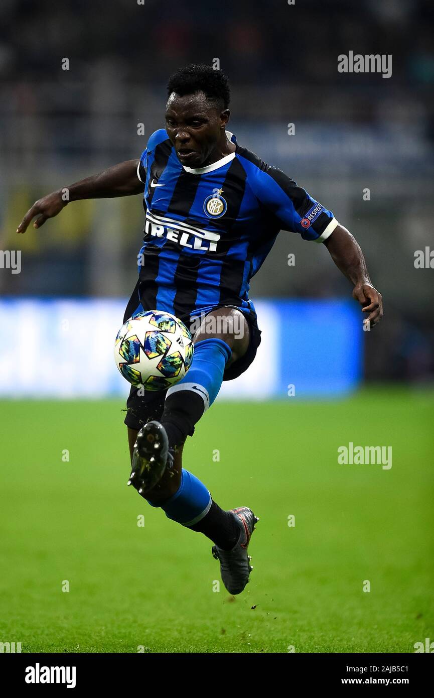 Milan, Italy - 23 October, 2019: Kwadwo Asamoah of FC Internazionale controls the ball during the UEFA Champions League football match between FC Internazionale and Borussia Dortmund. FC Internazionale won 2-0 over Borussia Dortmund. Credit: Nicolò Campo/Alamy Live News Stock Photo