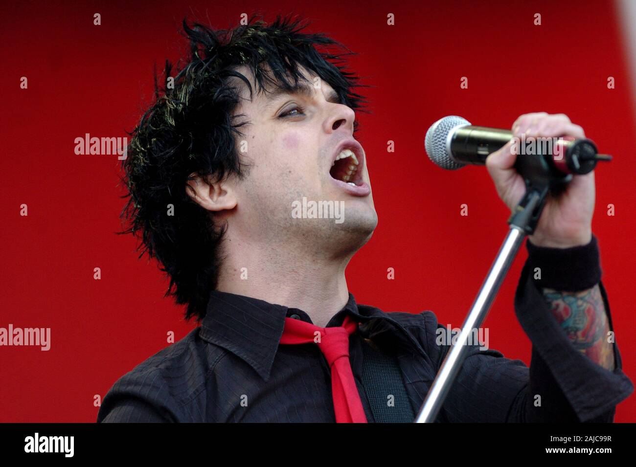 Italy Imola , 10-11-12 June 2005 'Heineken Jammin Festival 2005' Autodromo di Imola: The Green Day singer and guitarist, Billie Joe Armstrong, during the concert Stock Photo