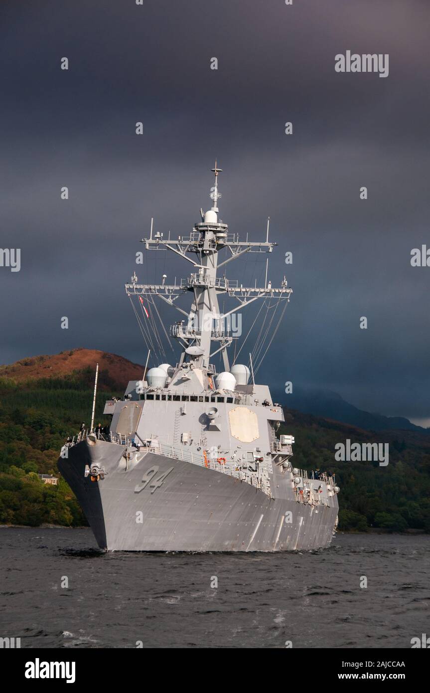 The Arleigh Burke class destroyer USS Nitze Stock Photo