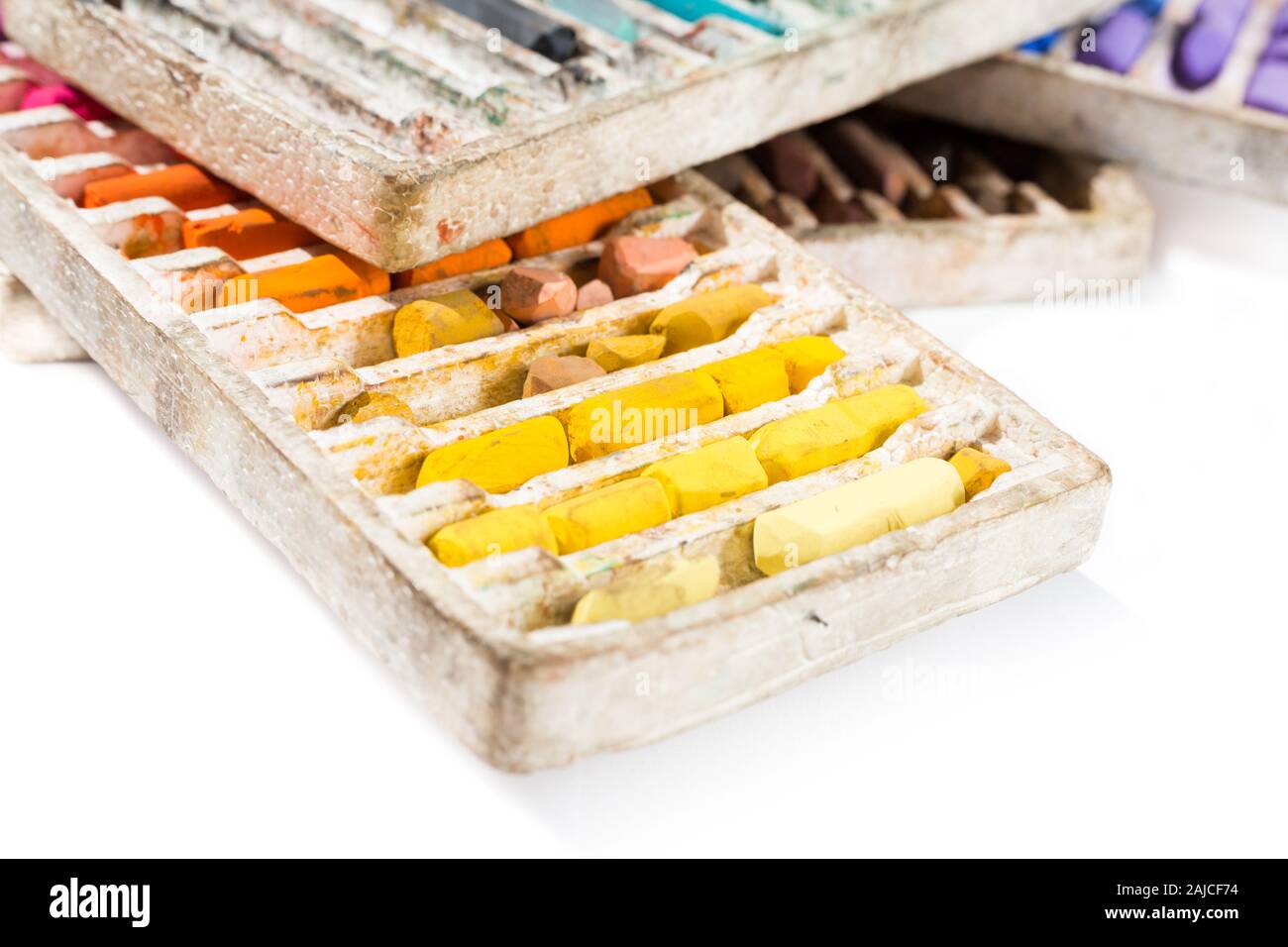 Crayons box hires stock photography and images Alamy