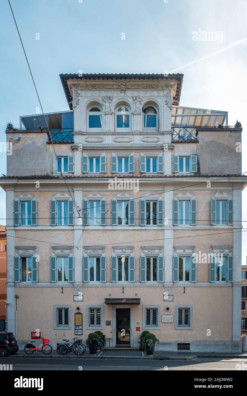 Palazzo Manfredi Hotel, Via Labicana, Rome, Italy Stock Photo - Alamy