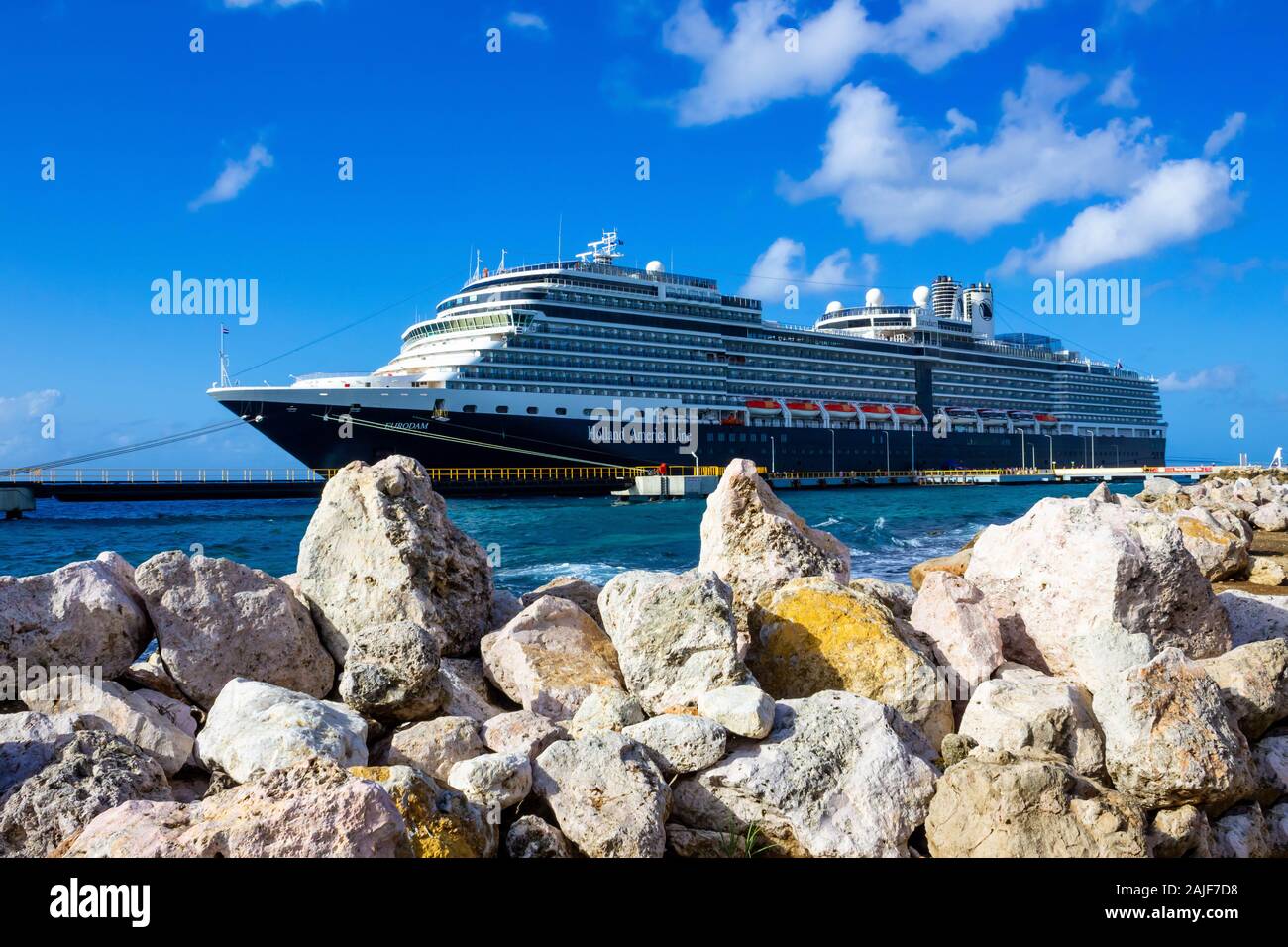 Willemstad Curacao Netherlands December 5 2019 Cruise Ship Moored In Punda District In Willemstad Curacao Stock Photo Alamy