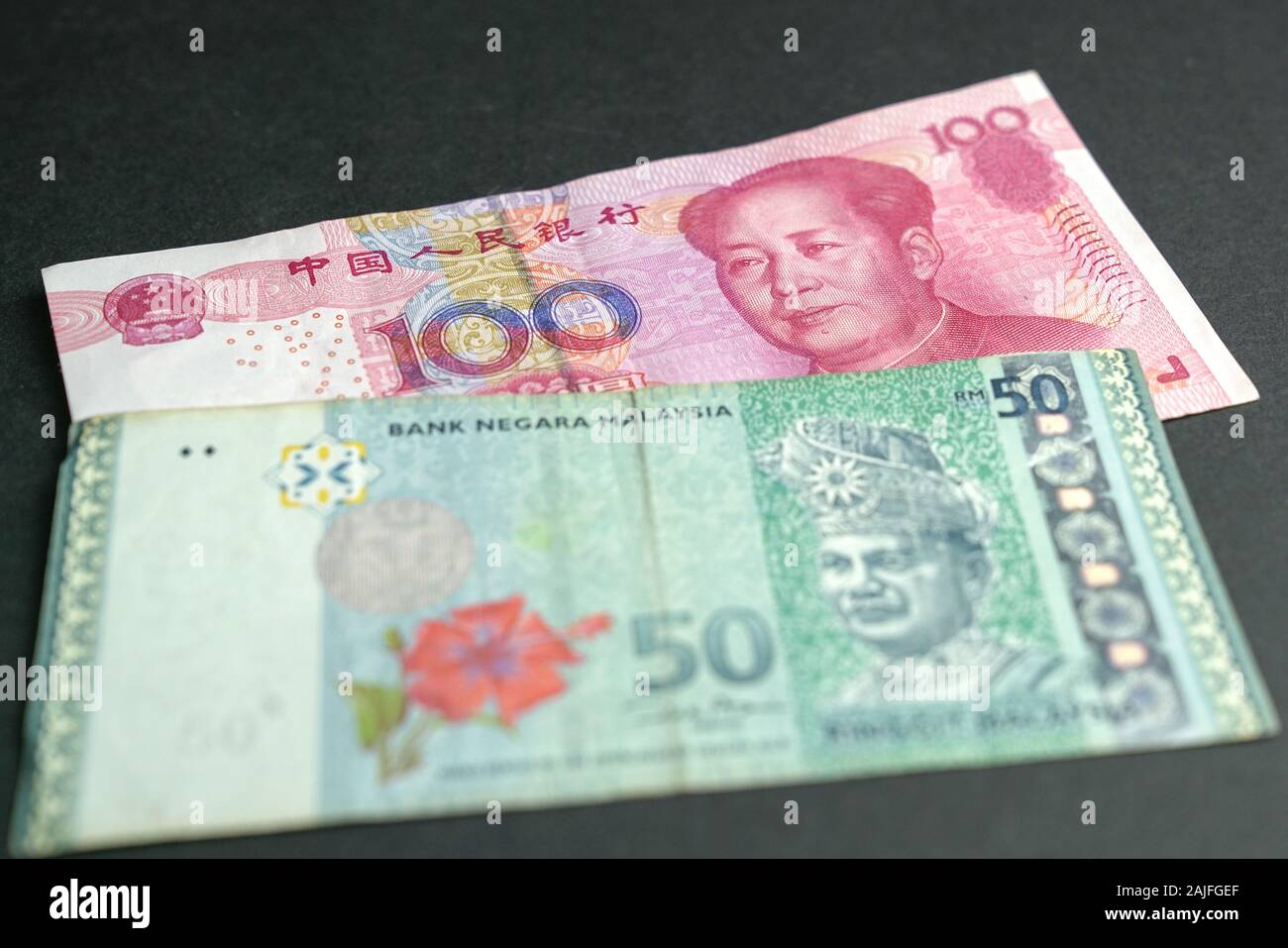 100 Chinese Yuan And 50 Malaysia Ringgit Stock Photo Alamy