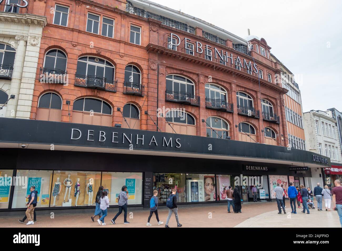 Debenhams store, The Square, Bourne Ave, Bournemouth BH2 5LY. A total of 25,000 shop jobs are set to be axed after the collapse of the Arcadia group of stores and the end of a rescue bid for Debenhams, early December 2020. Stock Photo