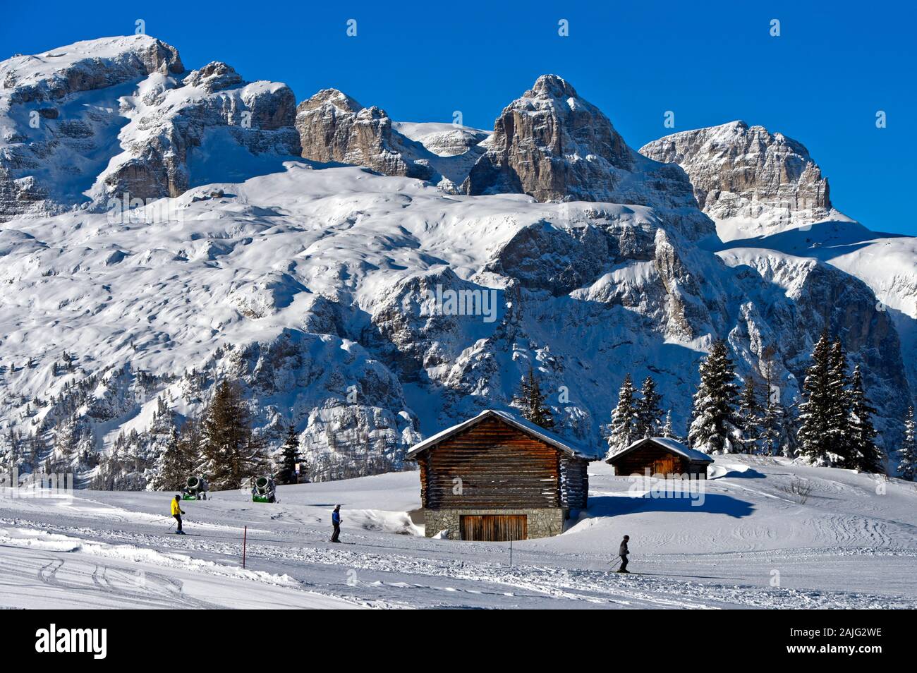 Skiing on Sella Ronda beneath the Sella mountain range, Corvara, Alta Badia, Dolomites, South Tyrol, Italy Stock Photo