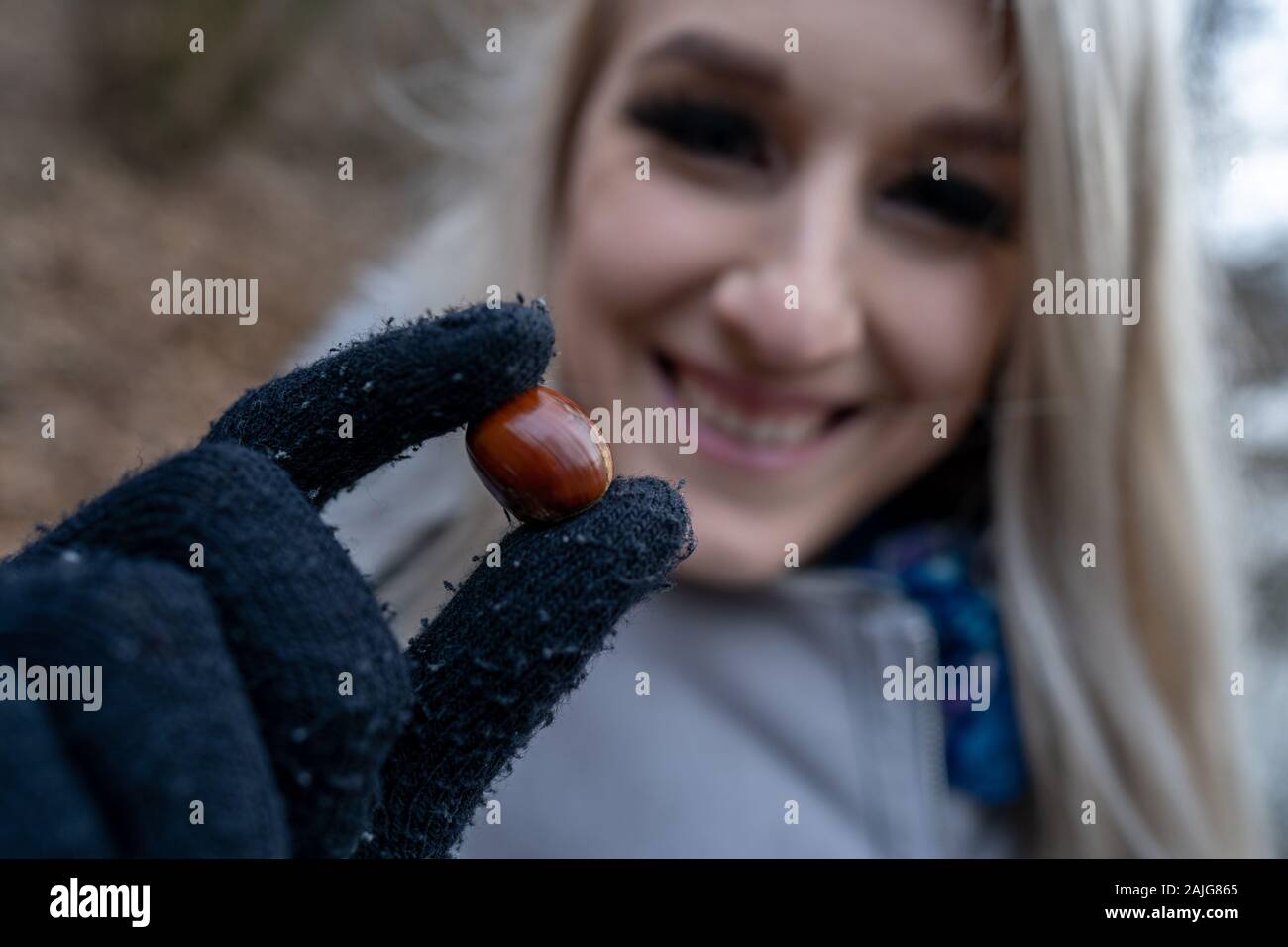 Beautiful woman hiking leaves hi-res stock photography and images - Alamy
