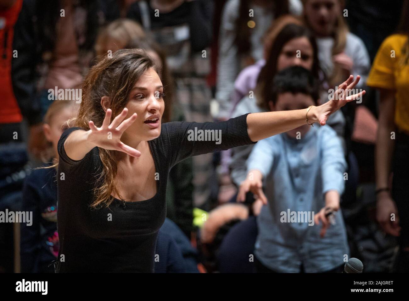 Violinist Nicola Benedetti performs with the Benedetti Foundation tutors and ambassadors for 350 young musicians at the first Benedetti Sessions at the Royal Concert Hall, Glasgow. Stock Photo