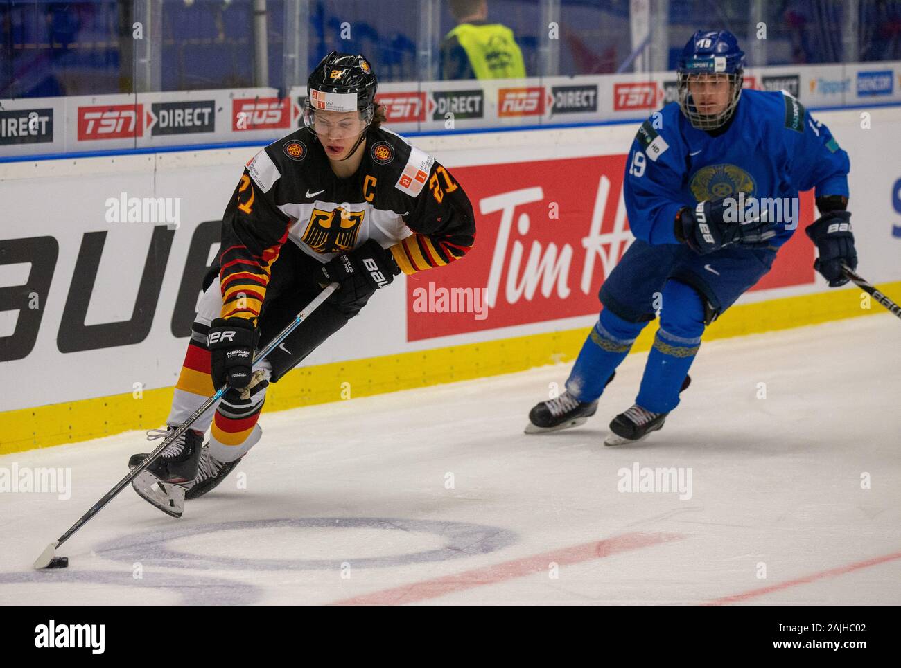 Moritz Seider: NHL rookie of the year made in Germany – DW – 06/22