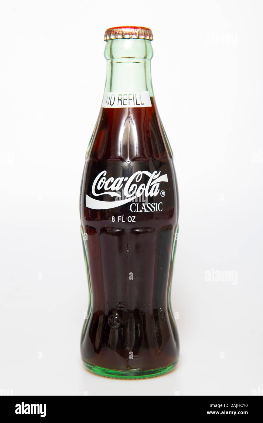 Vintage Coca Cola 1 Liter Bottle FULL 