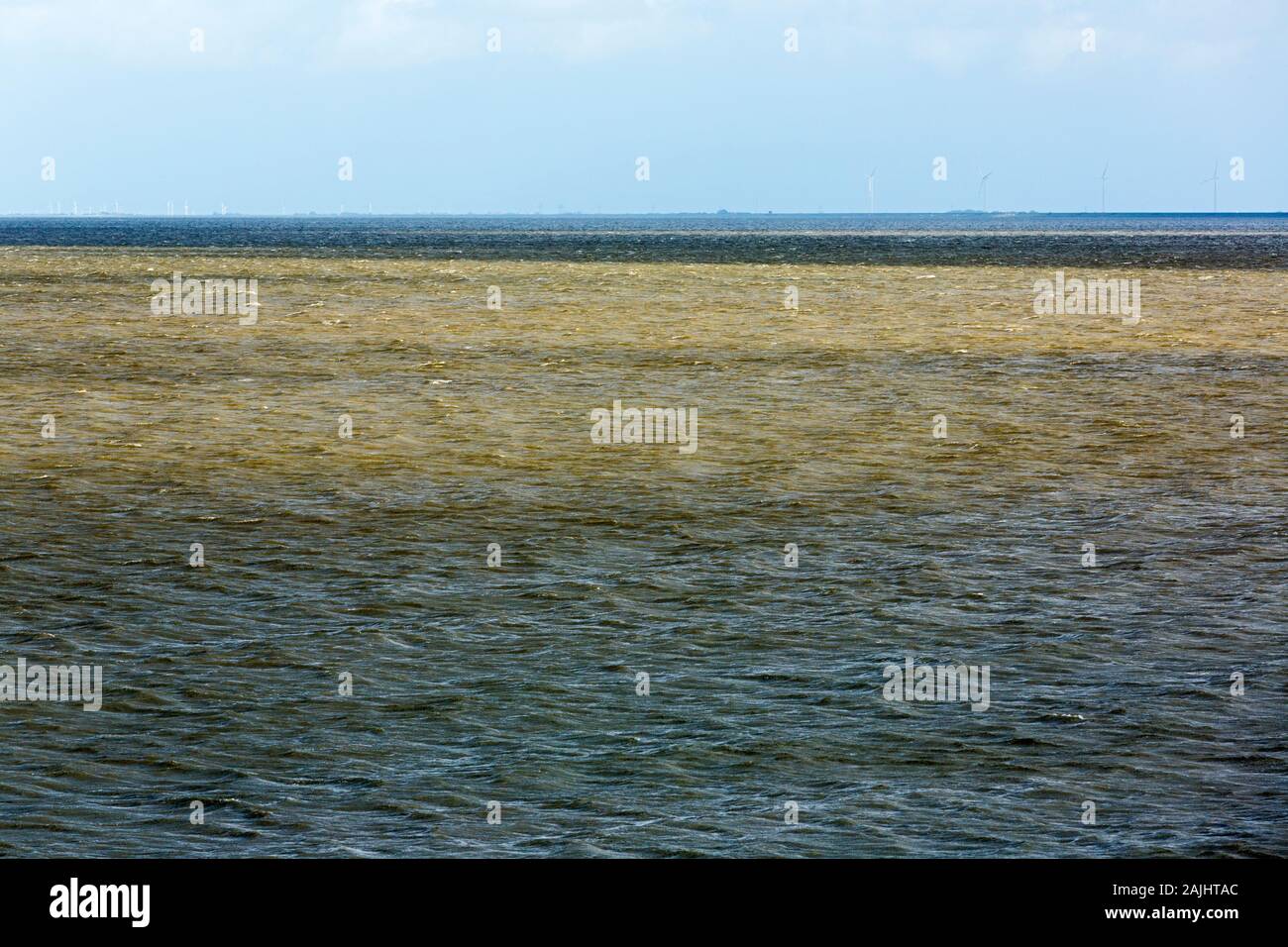 Wattenmeer, Flut, Himmel, Horizont, Küste, Windpark, Keitum, Sylt Stock Photo
