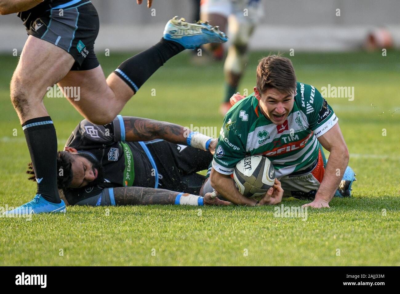 Treviso, Italy, 04 Jan 2020, happiness of antonio rizzi (treviso) per latry  during Benetton Treviso vs Glasgow Warriors - Rugby Guinness Pro 14 -  Credit: LPS/Ettore Griffoni/Alamy Live News Credit: Agenzia Fotografica