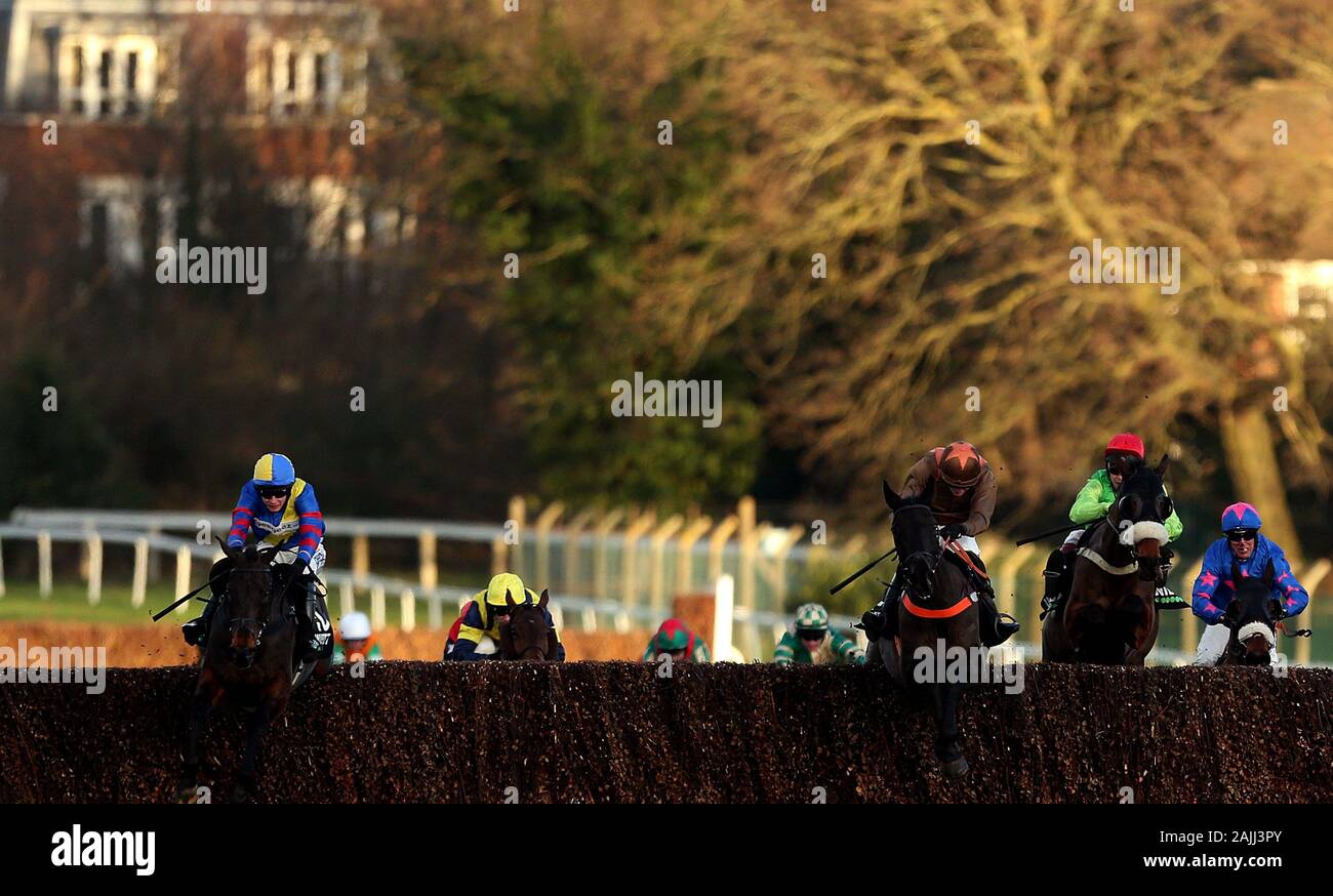 Jepeck ridden by jockey Rex Dingle (far left) goes onto win the Unibet Veterans' Handicap Chase during the Unibet Tolworth Hurdle Day at Sandown Park Raceourse, Sandown. Stock Photo