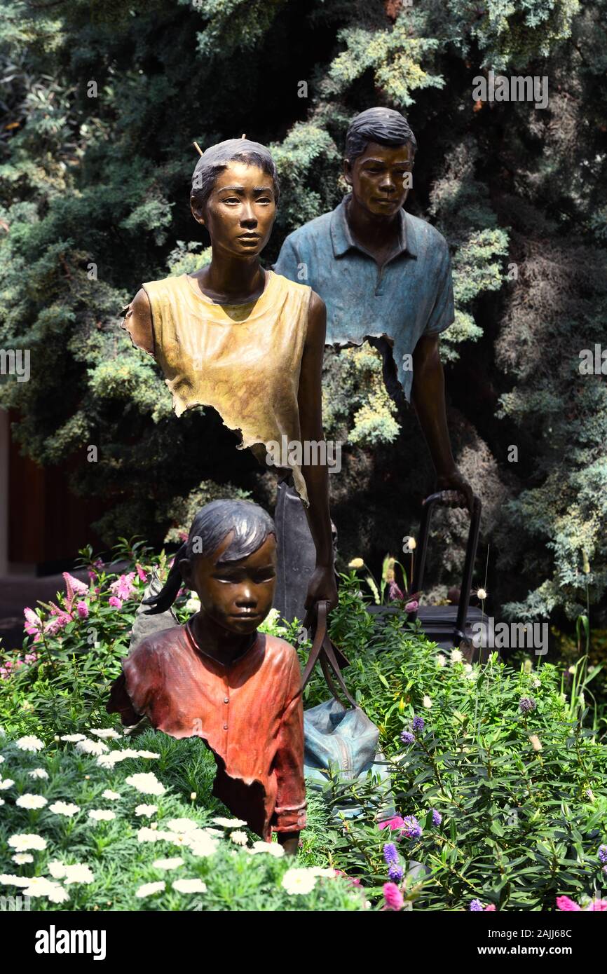 Gardens by the bay greenhouse singapore hires stock photography and