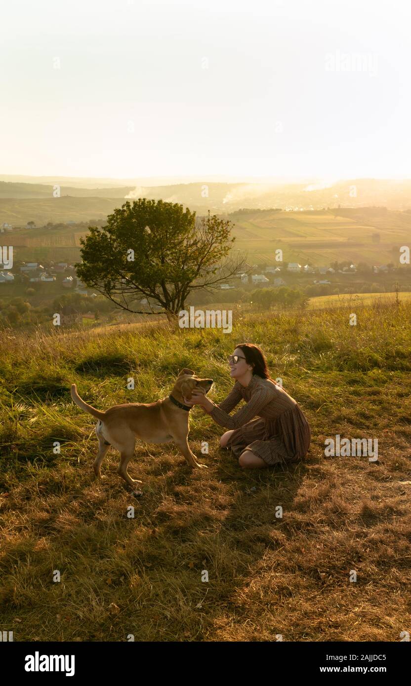 Young girl big dog hi-res stock photography and images - Alamy